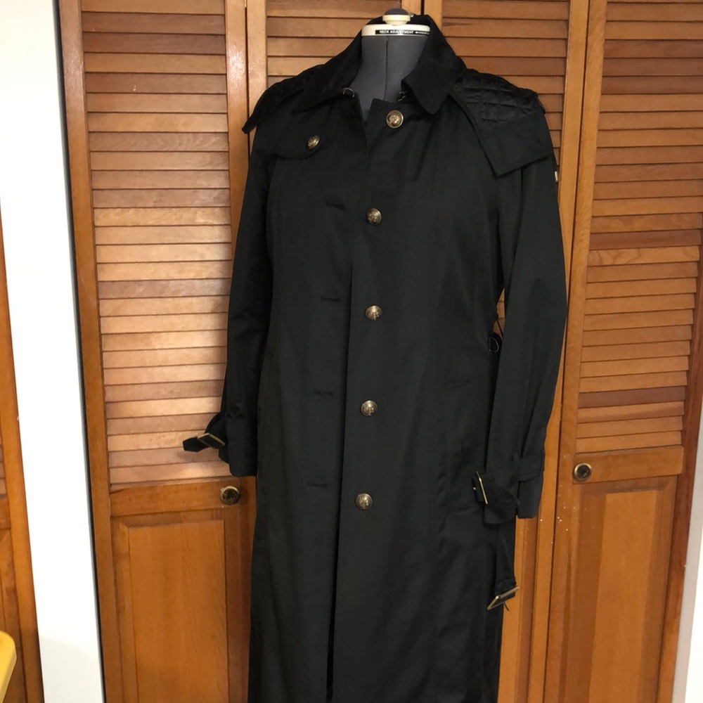 London Fog Trench Coat | Size M | Never worn |